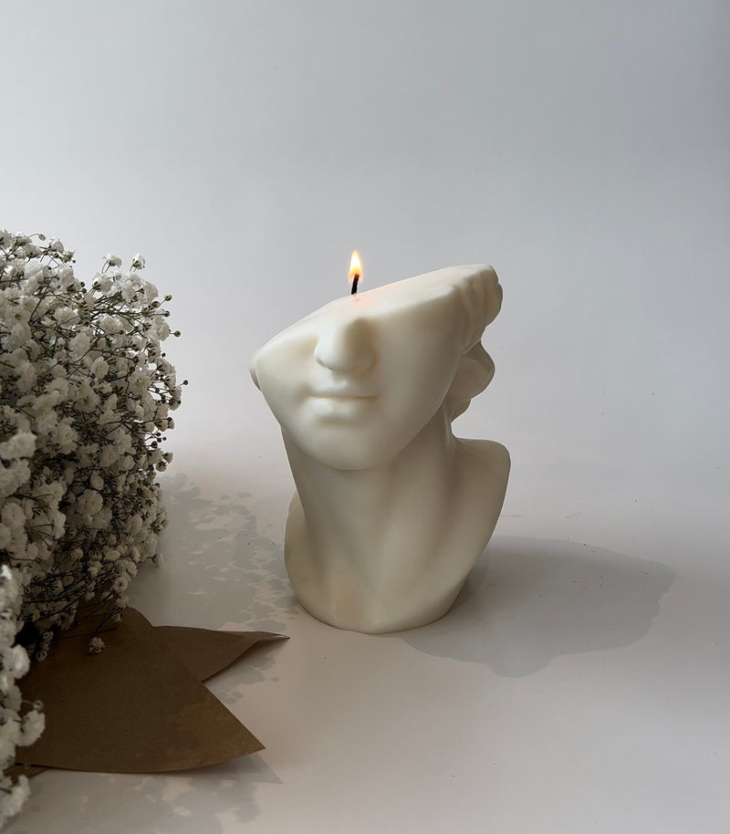 L’INCONNU CANDLE