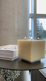 THE WALL CANDLE