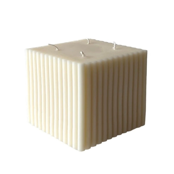 THE WALL CANDLE